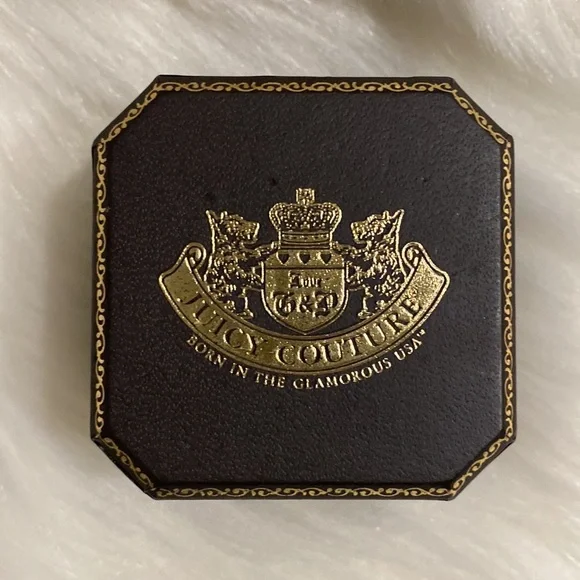 🩷PRICE IS FIRM🩷Juicy Couture Raspberry Heart Charm BNIB Excellent Condition - Picture 10 of 13